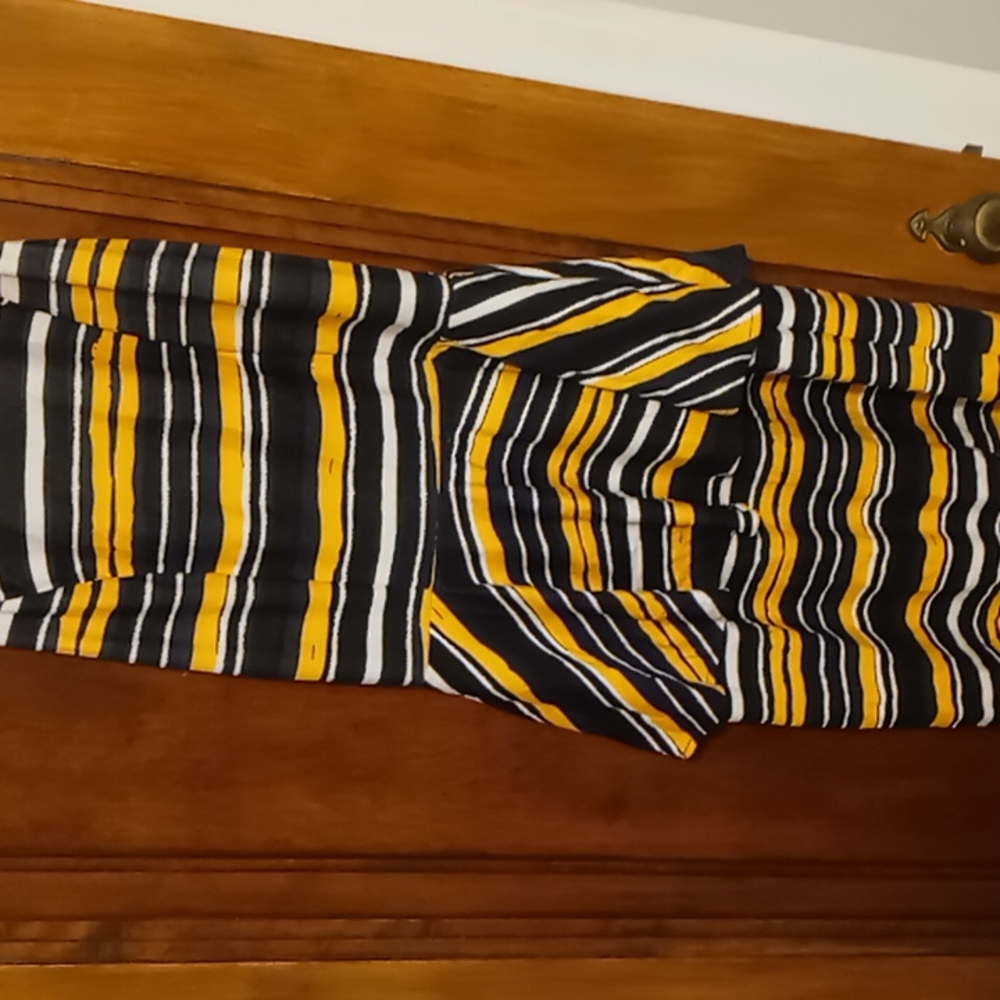 Dress - Picture 4 of 5